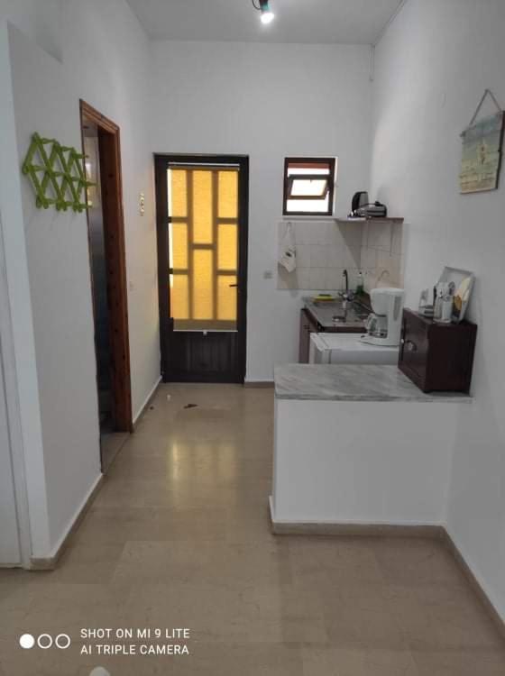 lina studios Mesongí Exterior foto