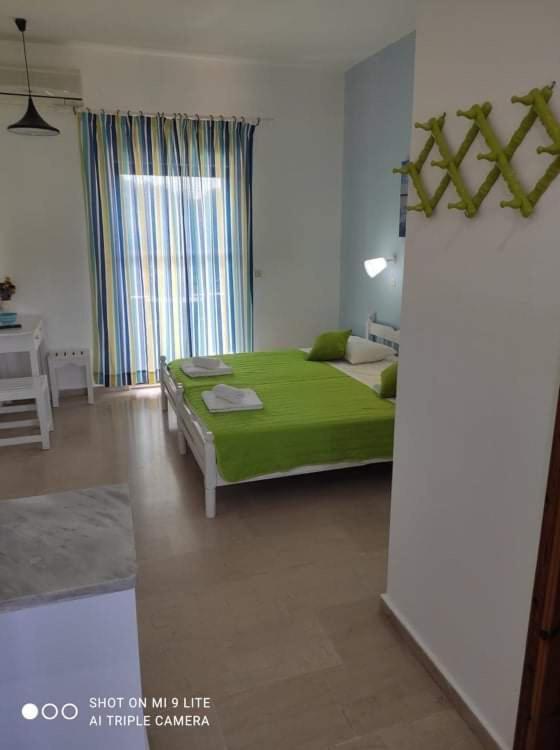 lina studios Mesongí Exterior foto