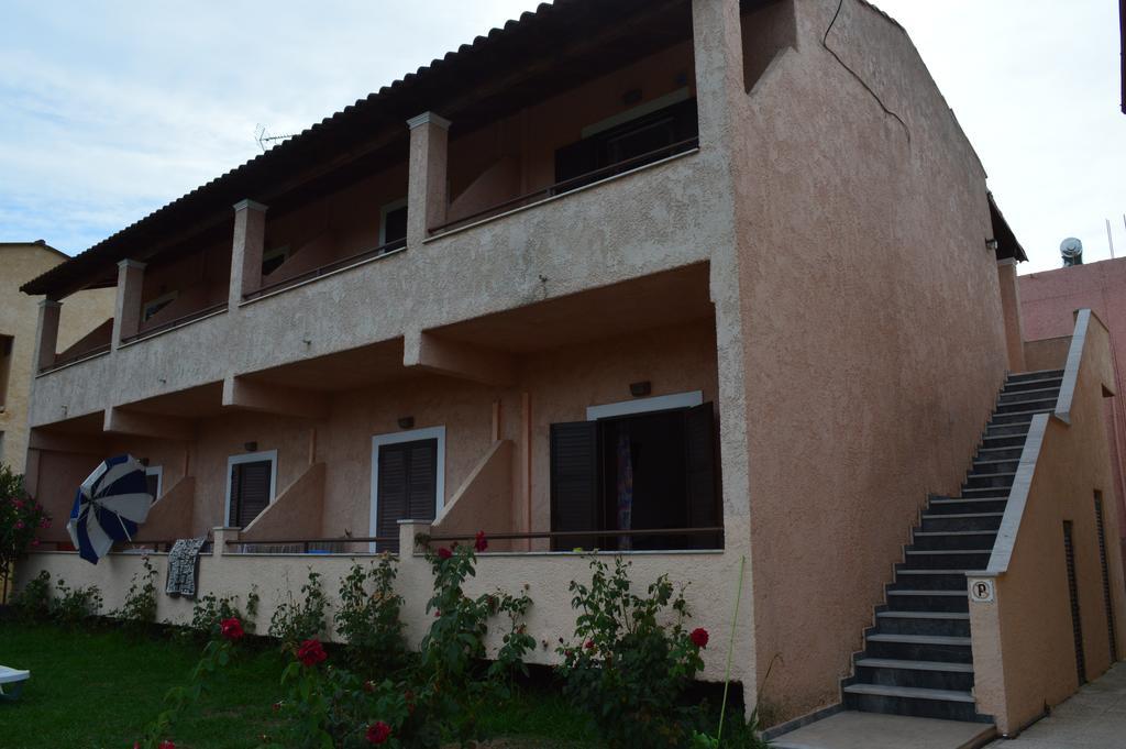 lina studios Mesongí Exterior foto